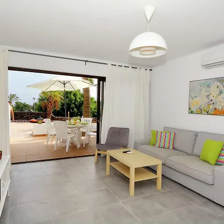 Apartamento Comfortable In Puerto Del Carmen With Swimming Pool Puerto del Carmen (Lanzarote)